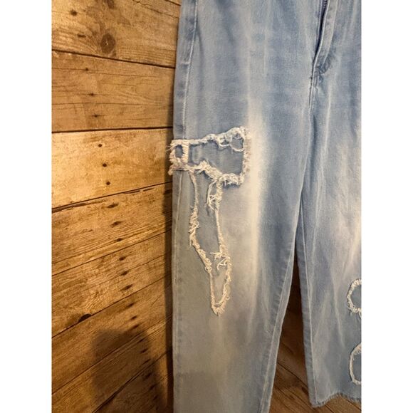 SHEIN HIGH RISE WIDE LEG DISTRESSED BOW DETAIL DESIGN CUTE EVERYDAY JEANS SZ. 26 - Picture 5 of 5